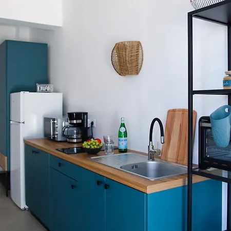 Apartment Phos De