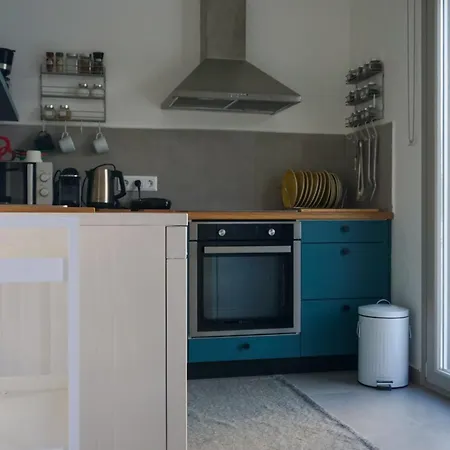 Phos De Apartment