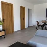 Phos De * Αντίπαρος