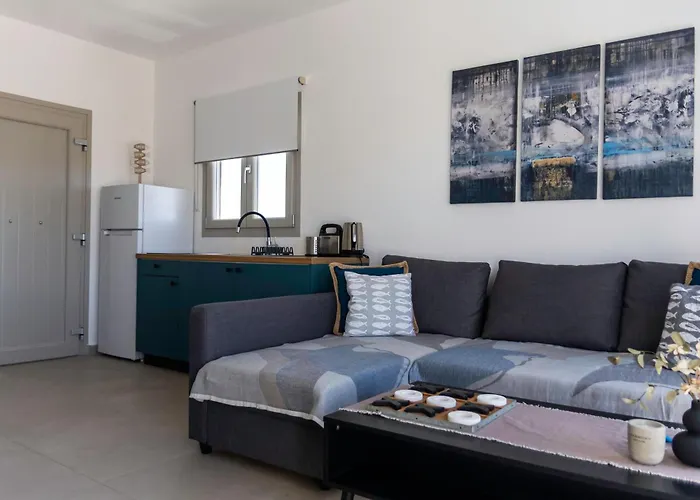 Phos De * Αντίπαρος